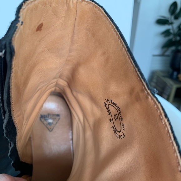 SOLD.    Fluevog -  NICOLA BOOT - - Picture 7 of 10